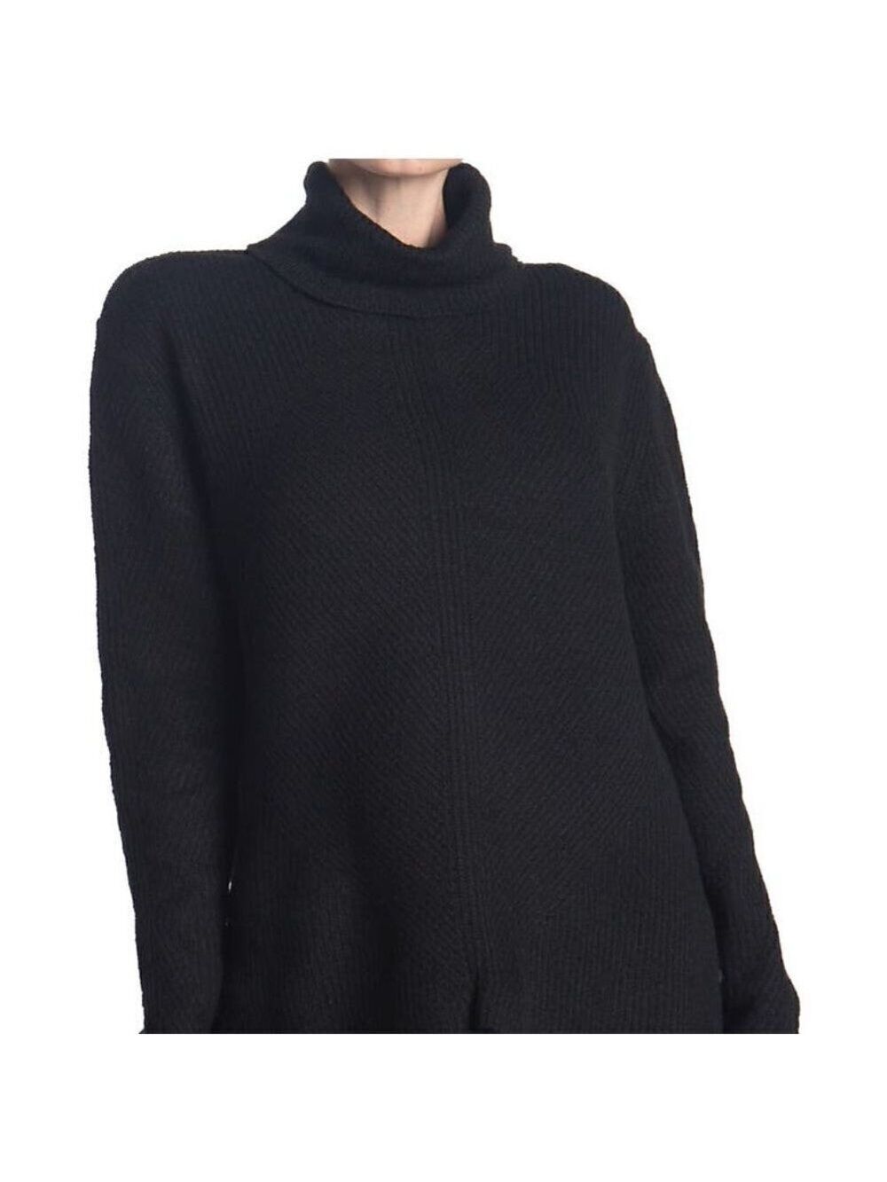 SWEET Romeo BNWT Black Abstract Ribbed Turtleneck